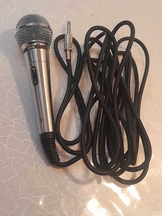 Микрафон LG  сифати яхши янгидай