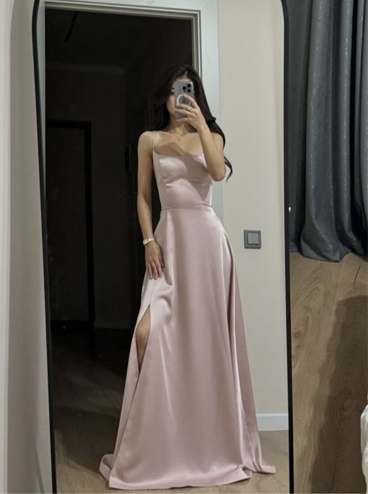 Продам платья