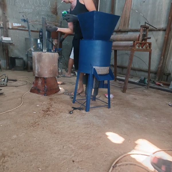 Дробилка акция нархларда 6.5 кВт 4.5 кВт  ва 0.75 кВт 3000 об/мин