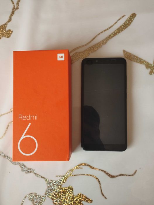 Телефон Xiaomi Redmi 6