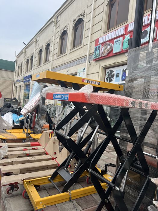 Ручная гидравлическая тележка с подъемной платформой SLC 1000/SLC 500