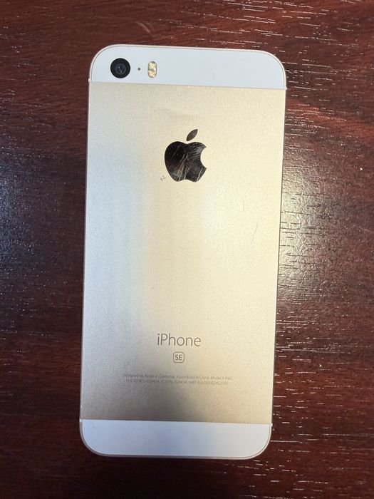 IPhone SE 2016 32gb gold
