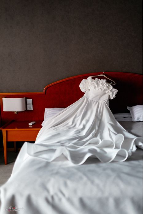 Продается свадебное платье