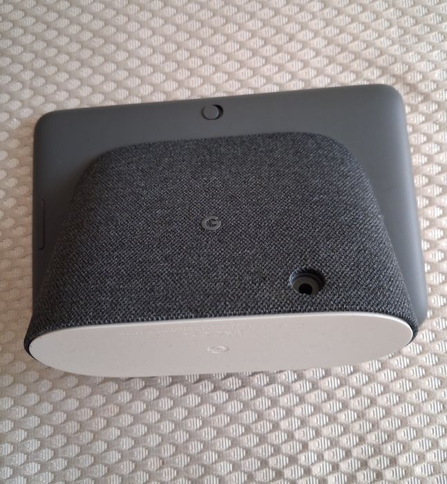 DEFECT- Google Nes  Hub- NOU- DEFECT- Pt piese!