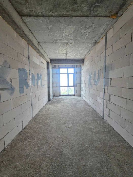Продаётся 3х комн квартира на 9 этаже Ор-р Латико Бухара Сити