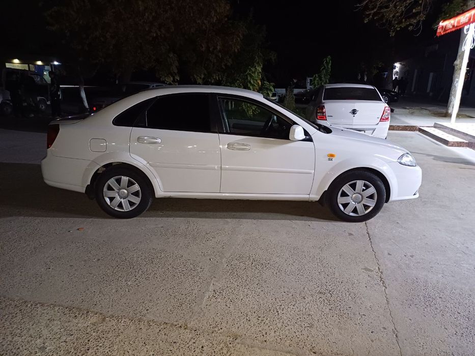 Surxondaryoda moshina Jentra 2022 mexanika krediti davom etirilib keti