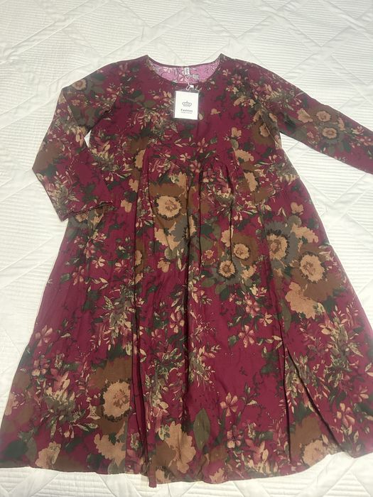 Новое платье продается