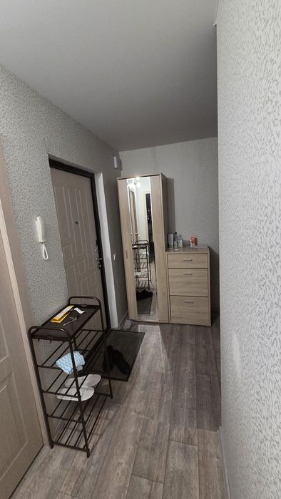 Продаем 3х комнатную в районе Аэропорт