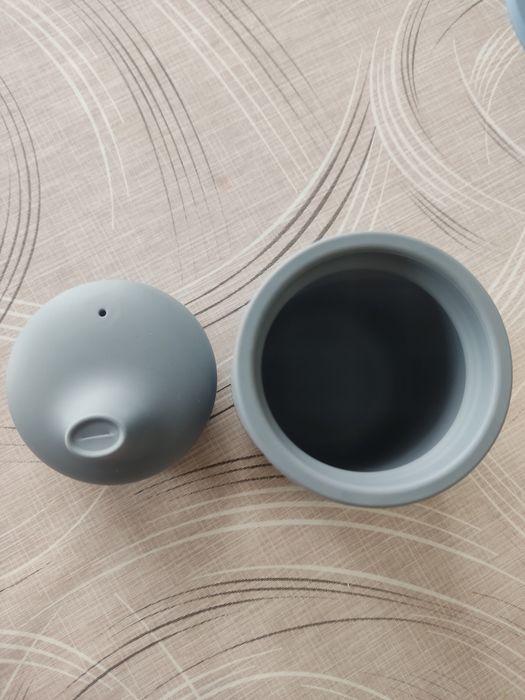 Силиконова Чаша за бебе Mushie