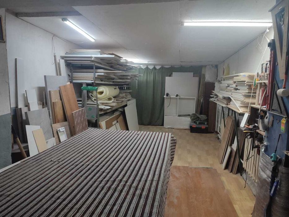 Продам гараж на КСК