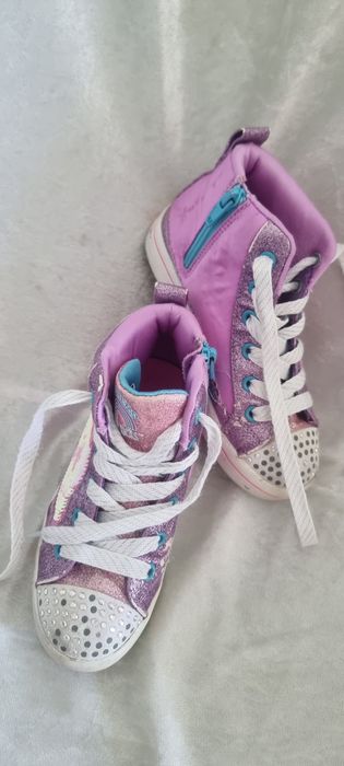 Skechersi nr 30 cu paiete