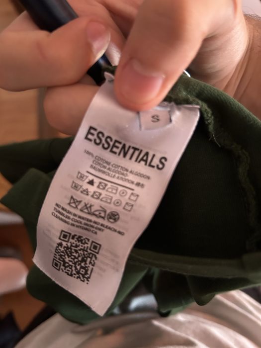 Tricou essentials