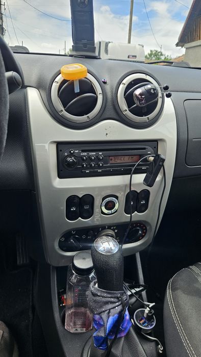 Logan 1.2 gaz 2012