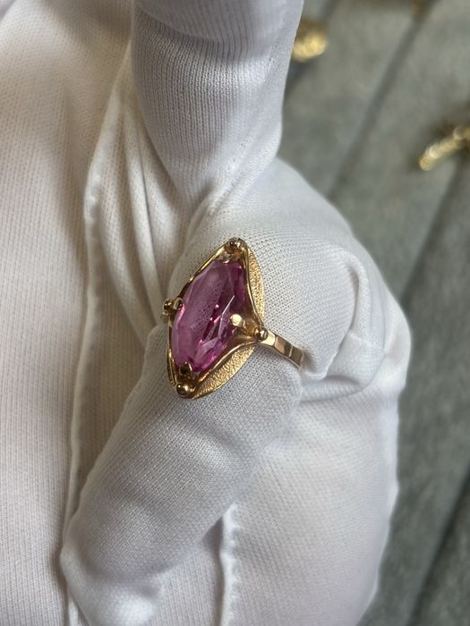 Много красиви Златни Руски пръстени 14 карата злато