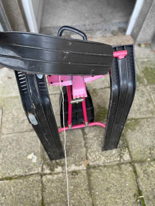 Шейна Чук и Гек с кормило - розова на Барби