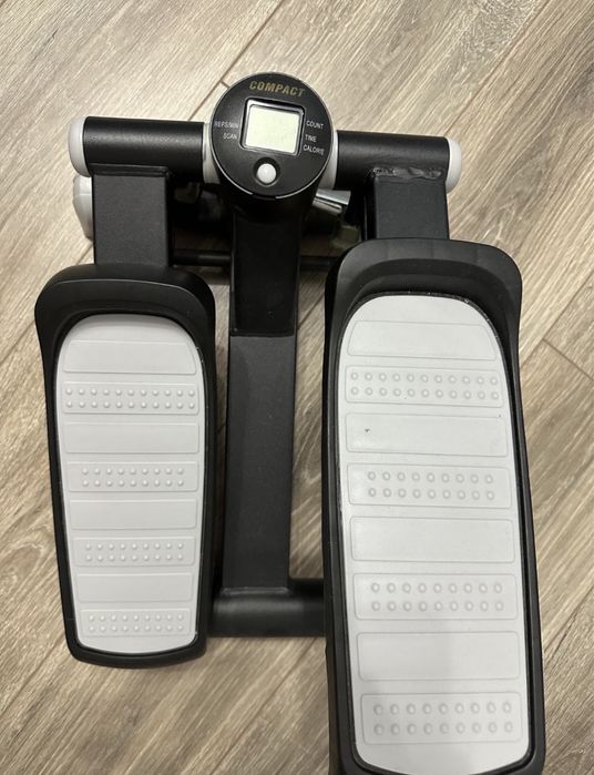 Продам тренажер степпер