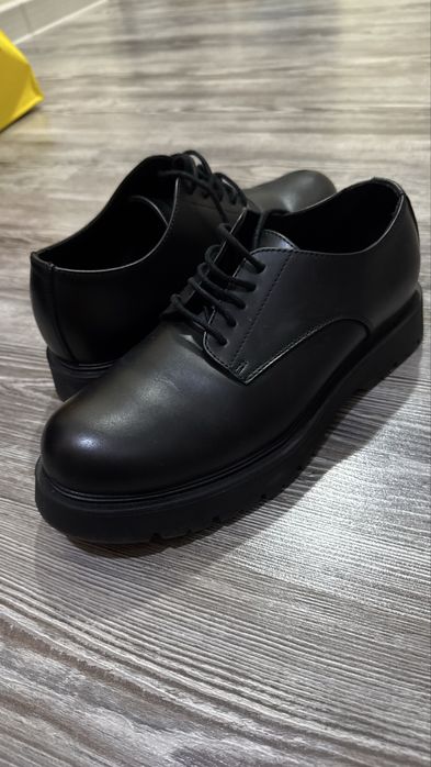 Мужские туфли дерби zara