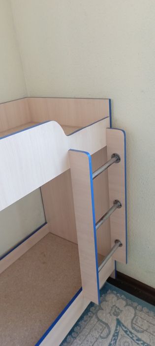 Шифонер и детский кровать