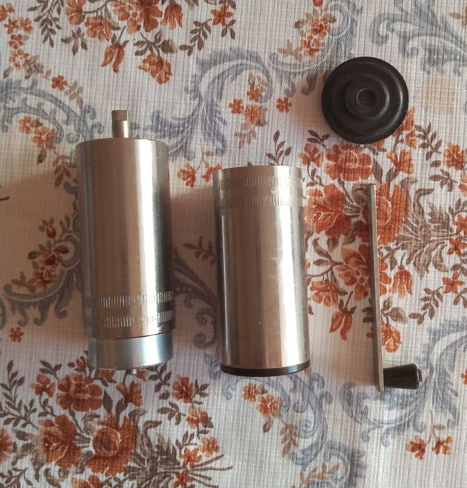 ръчна машина за мелене на кафе, хаванче за чесън