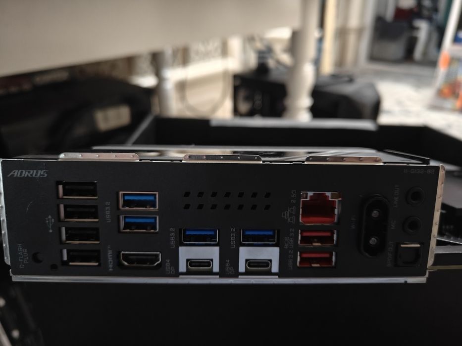 Комплект Ryzen 7800x3d + Gigabyte X870E Elite Wifi 7