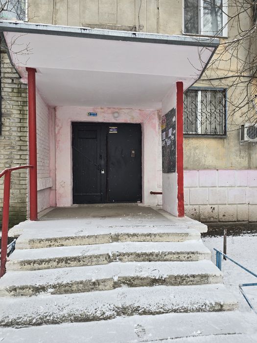 Продам квартиру  2-х комнатную