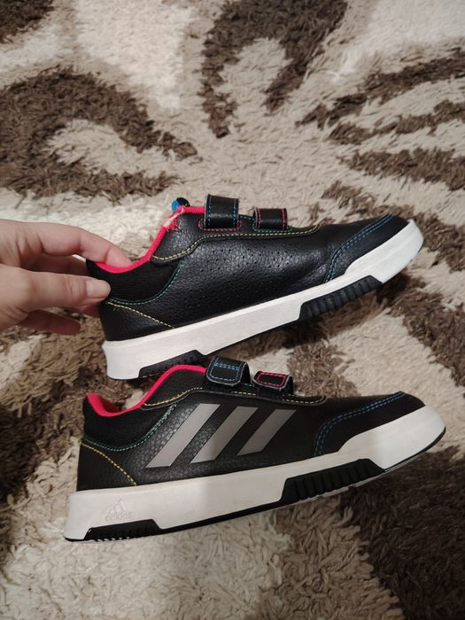 Маратонки за момче adidas nike lcw ccc