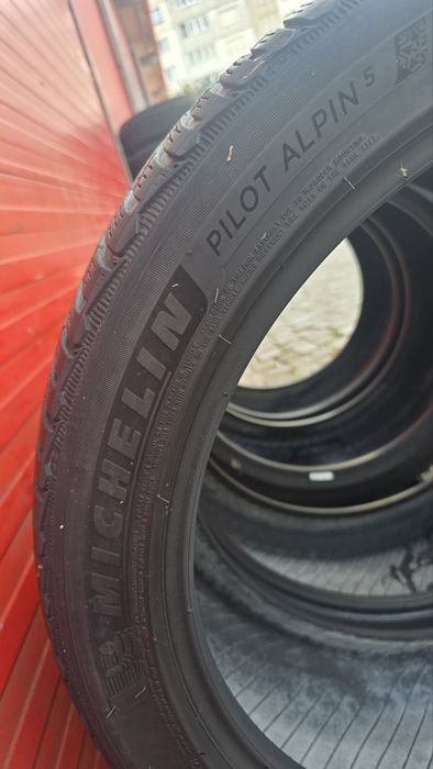Зимни гуми 265 40 20 2бр и 295 35 20 2бр Michelin