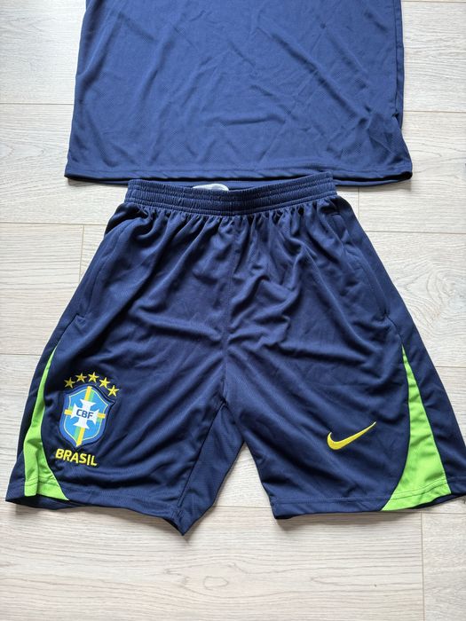 Echipament fotbal Brazilia Nike bleumarin complet tricou + șort