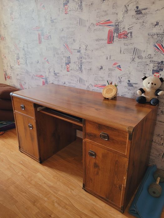 Продаётся детский гарнитура.