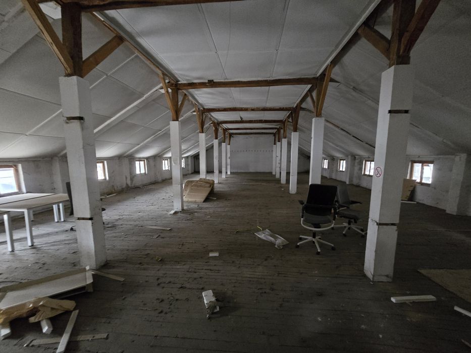 Продава се Промишлена сграда в Асеновград - 1885 кв.м за 218 €/кв.м - Снимка #10