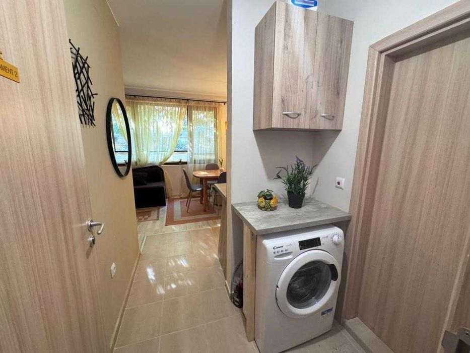 Обзаведен двустаен апартамент, Без такса