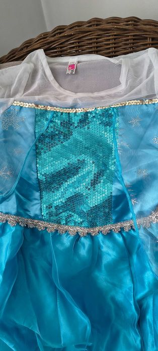 Подарявам дрехи 92/104