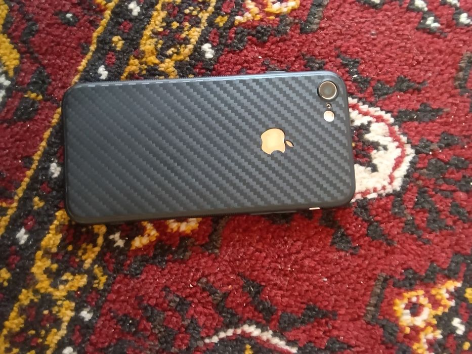 Iphone 7 sotiladi