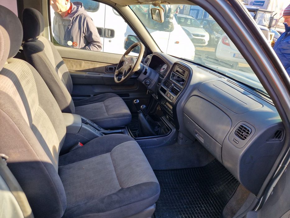 Nissan Navara D22