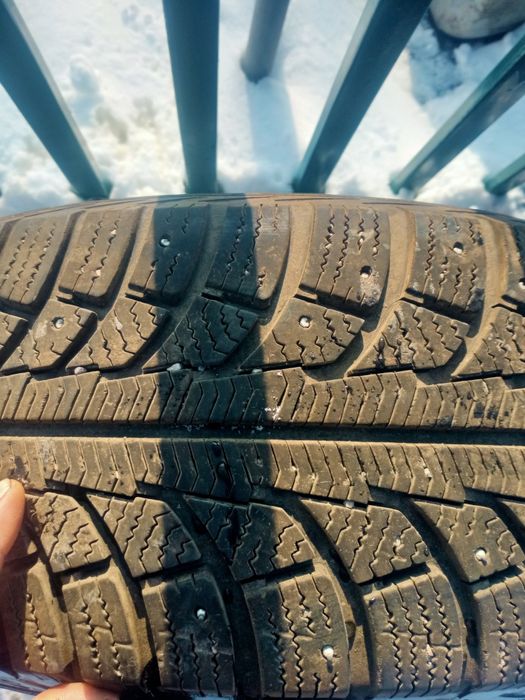 Шины с дисками на джип