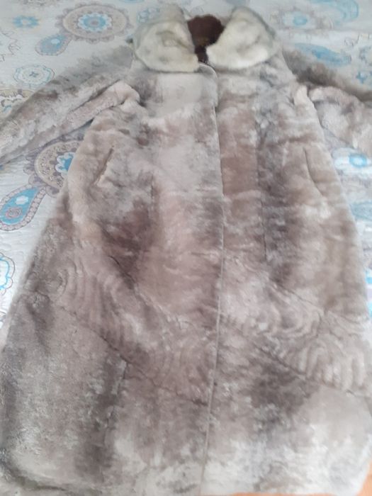 Шуба женская мутон