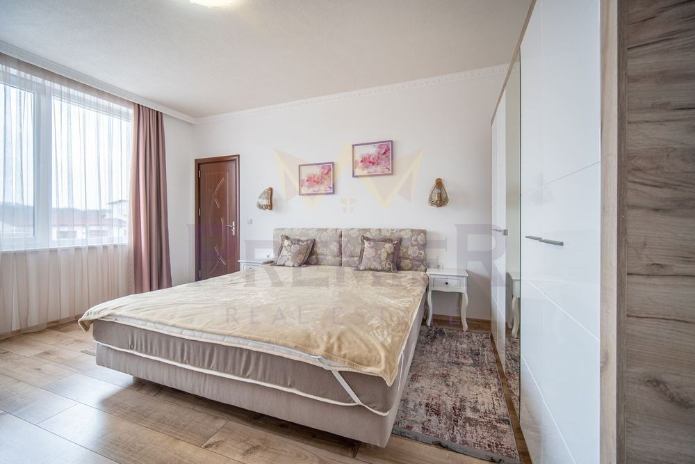 Продава се Двустаен апартамент в с. Кранево, Област Добрич - 81 кв.м за 750 €/кв.м - Снимка #4