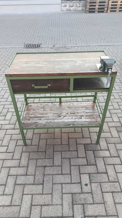 Banc de lucru cu menghină (100x50x100 cm)