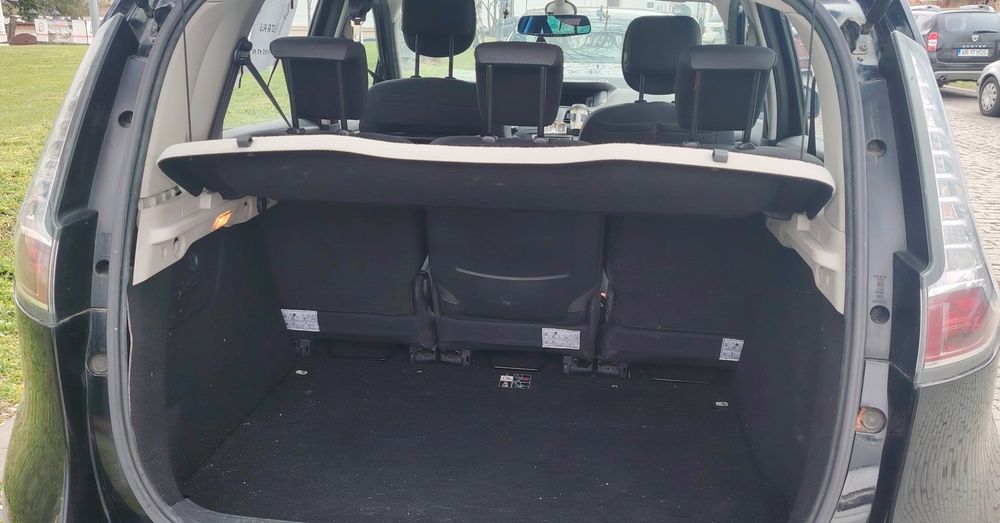 Renault scenic 1.5 Dci 2012