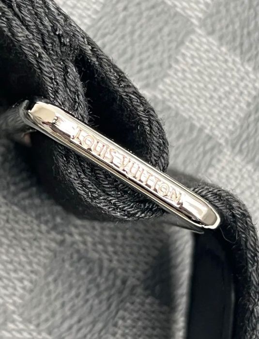 Мъжка чанта louis vuitton
