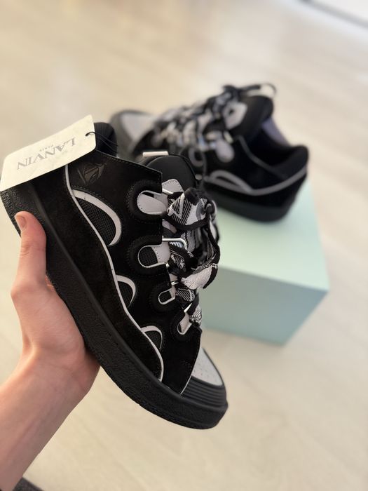 Lanvin Curb, reflective