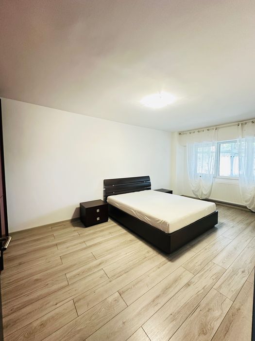 Garsonieră de închiriat