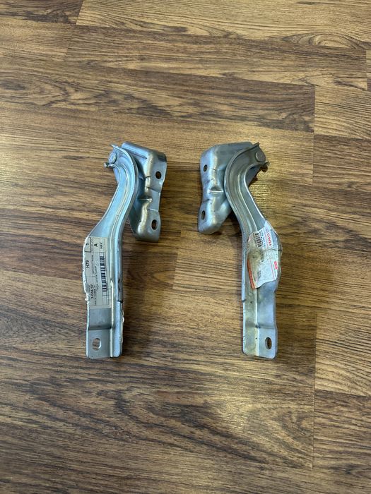 Петли капота Оригинал Jolion