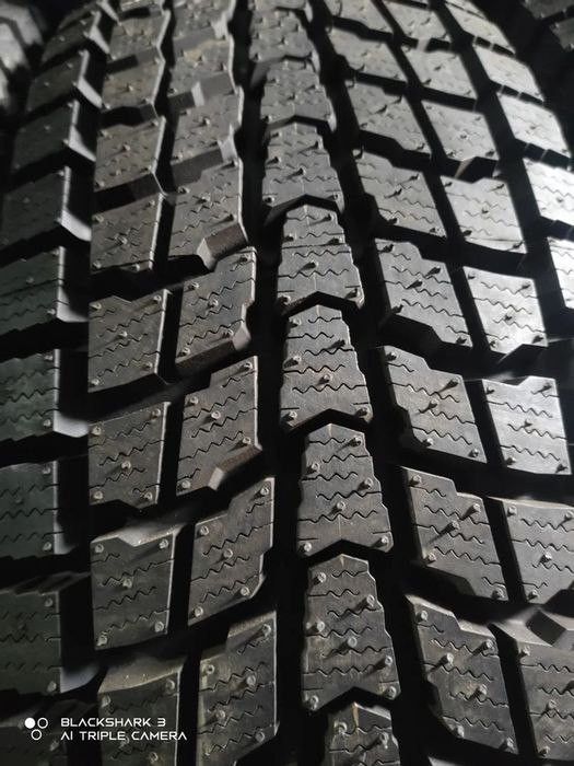 215 70 15, 255 75 15, 31x10,5 15, 235 75 15, 225 75 15