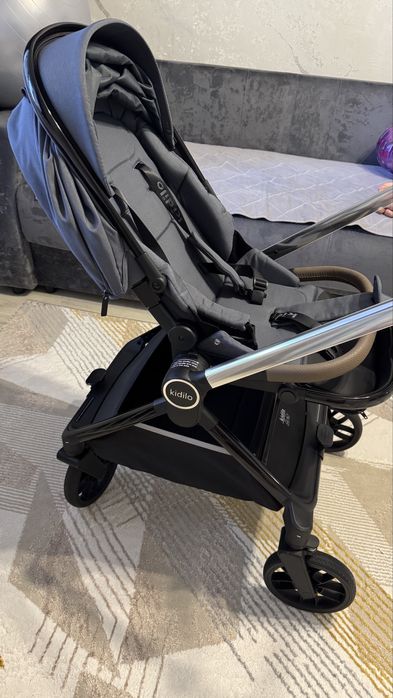 Продам коляску в идеальном состоянии