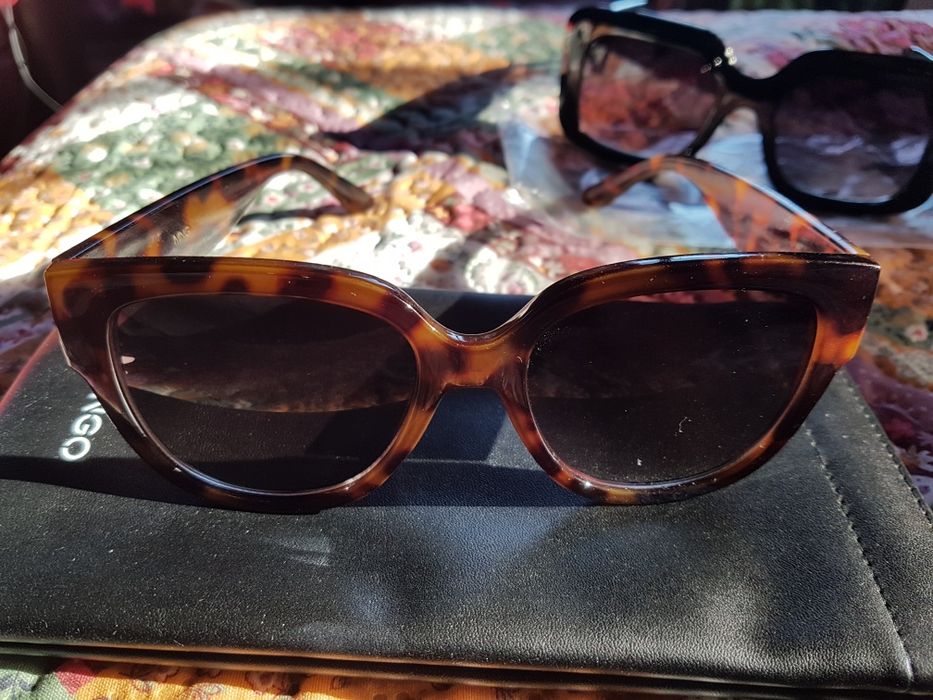 Уникални слънчеви очила МАНГО с калъф