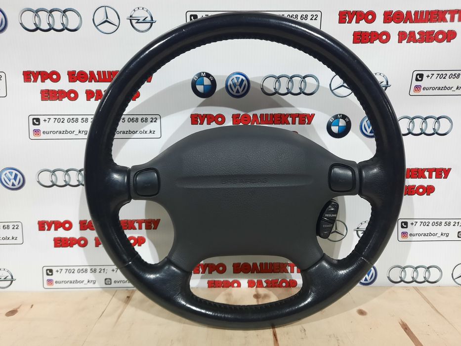 Рулевое колесо на Мазду
