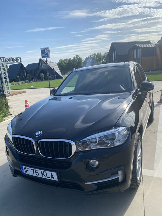 Vand BMW X5 F15 3.0d an 2017 la super pret!