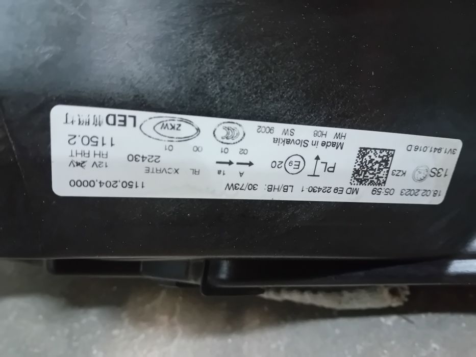 Far dreapta Skoda Superb 3 3V1 Full Led Crystal