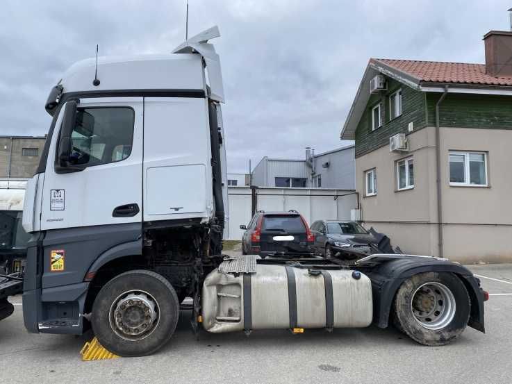 Camion Mercedes Benz Actros MP4 Euro 5 - dezmembrari / piese camioane